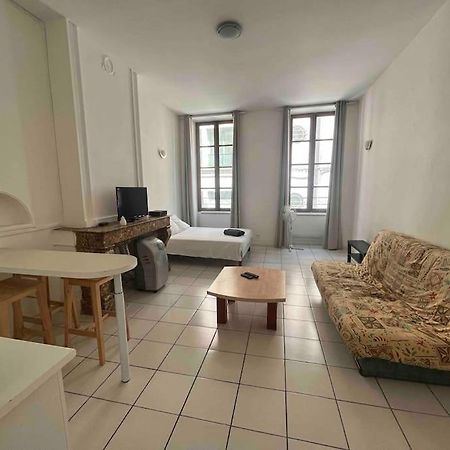 Apartmán Le Monnai Nîmes Exteriér fotografie