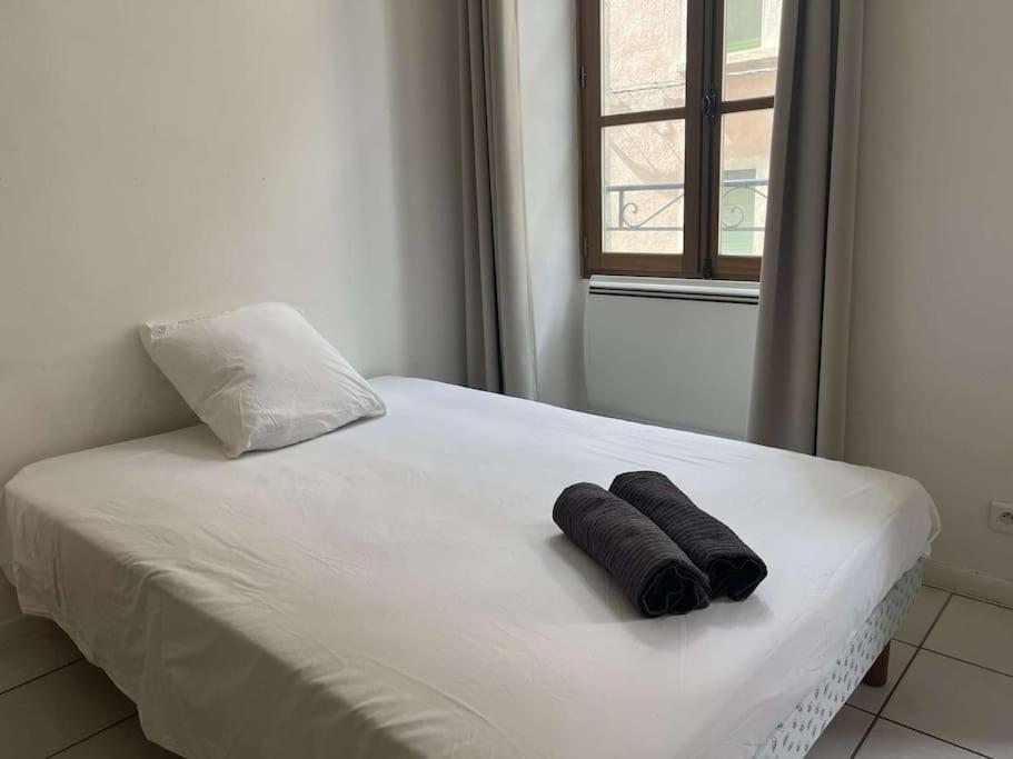 Apartmán Le Monnai Nîmes Exteriér fotografie